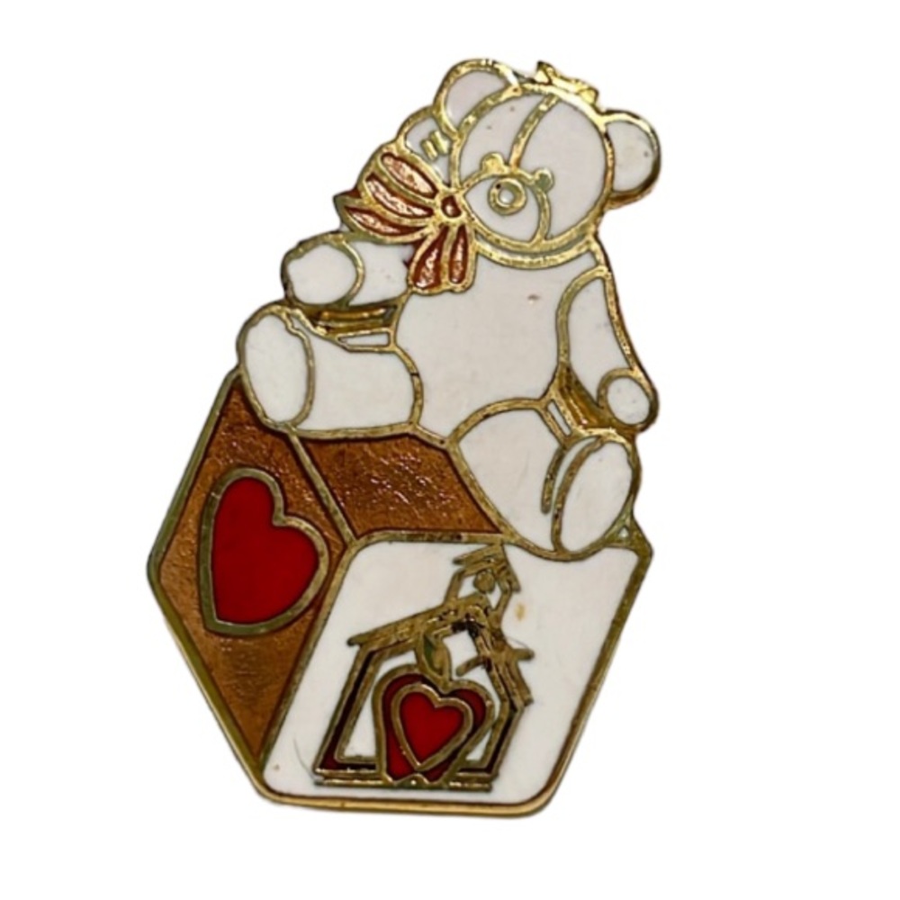 Vintage gold teddy bear enamel pin